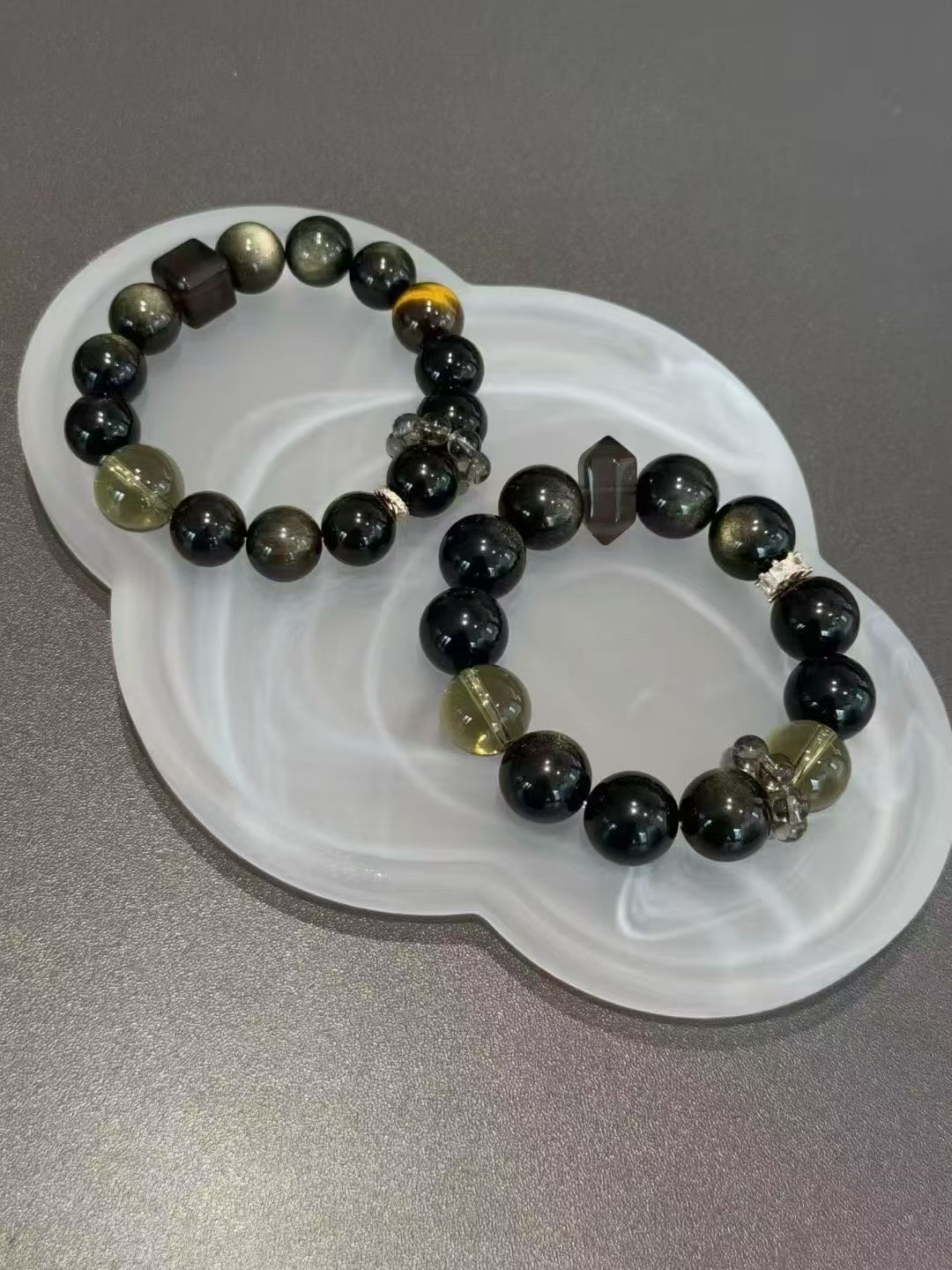 Floating Shield (Men's Style)