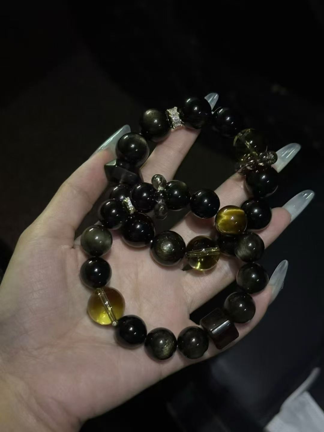 Floating Shield (Men's Style)