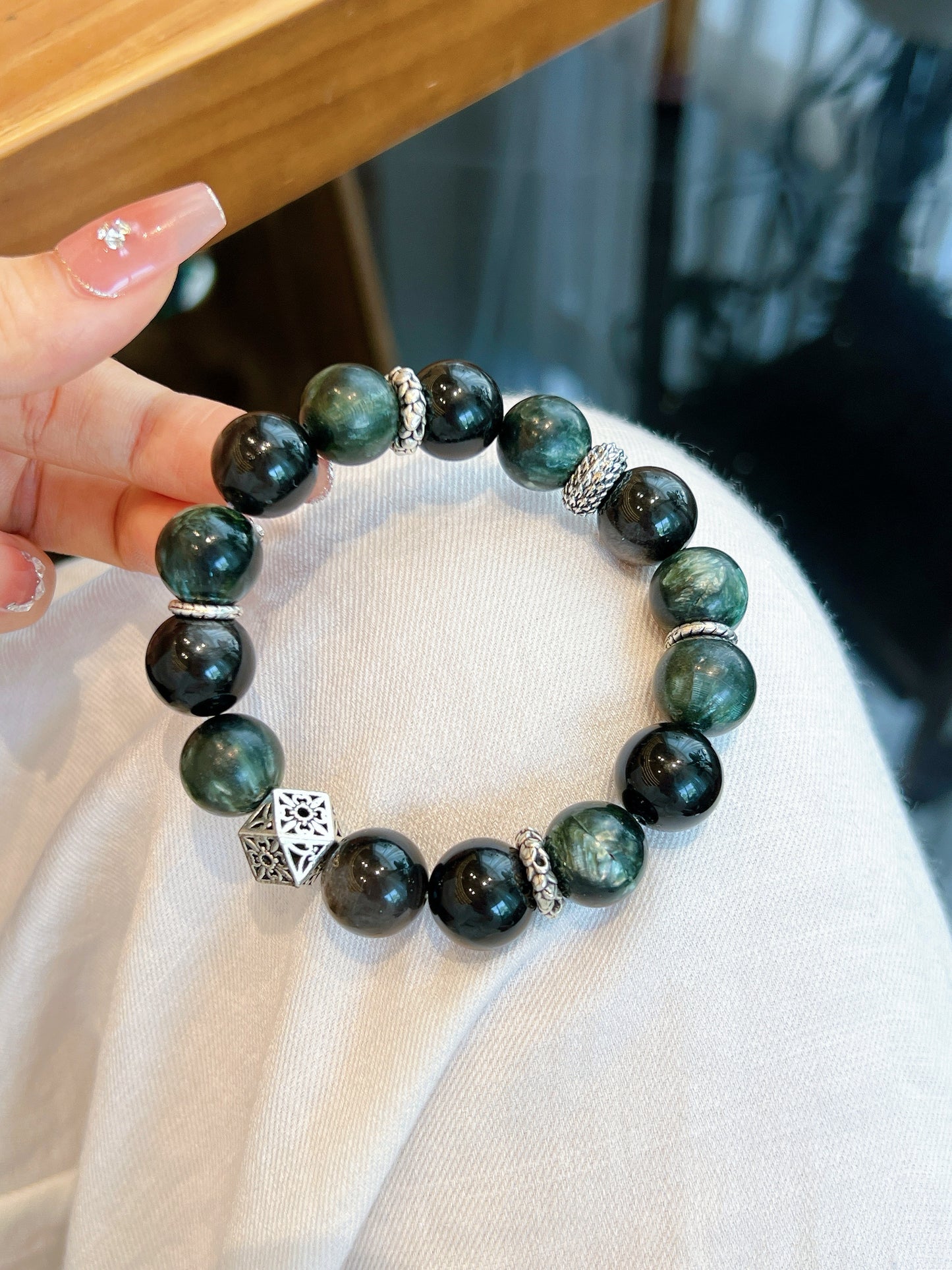 Green Dragon Crystal - A Rare and Valuable Type of Crystal/DIY Bracelet