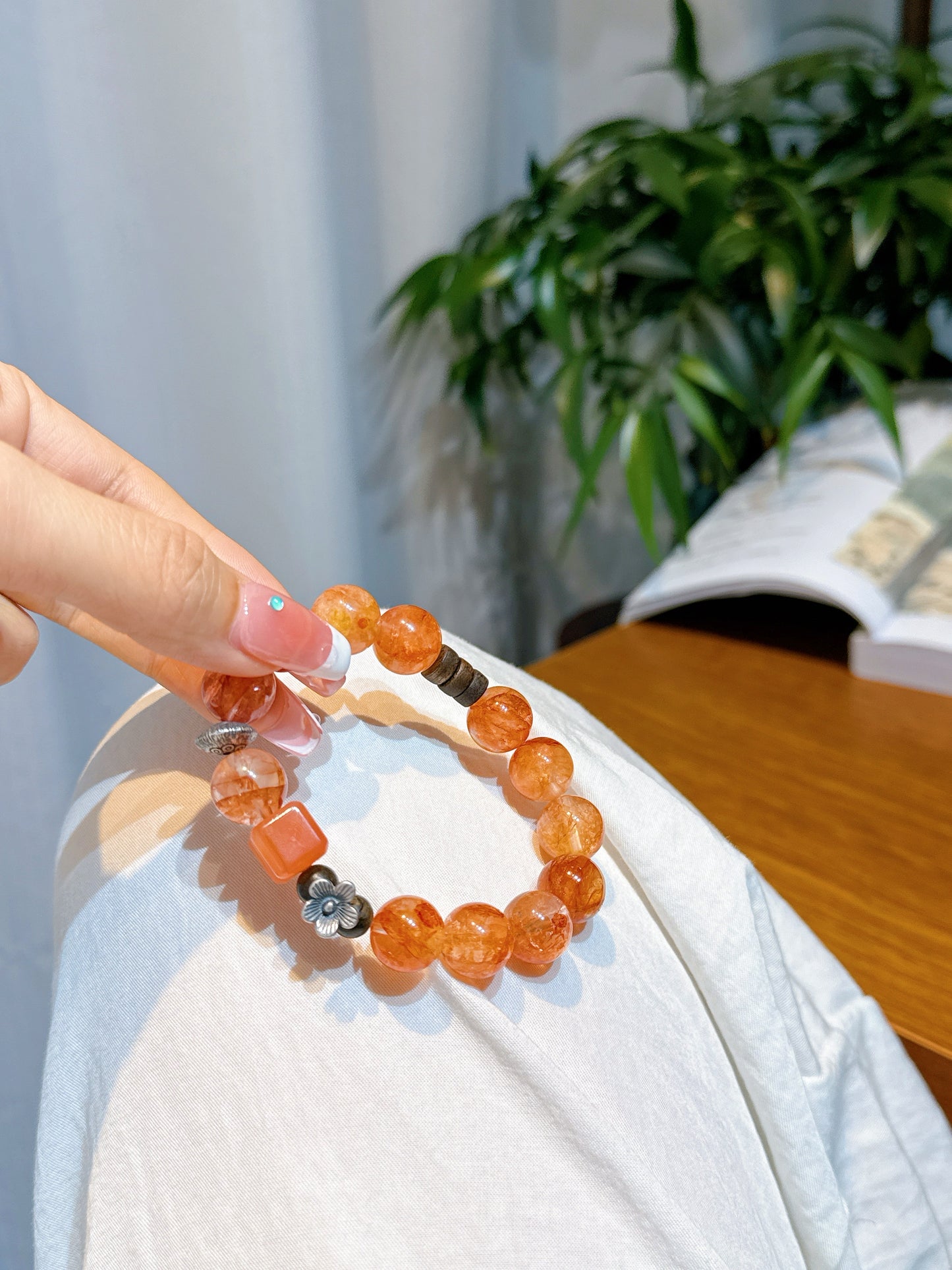 Riches come in spring/Red-colored flower-shaped adhesive tape/crystal bracelet/DIY